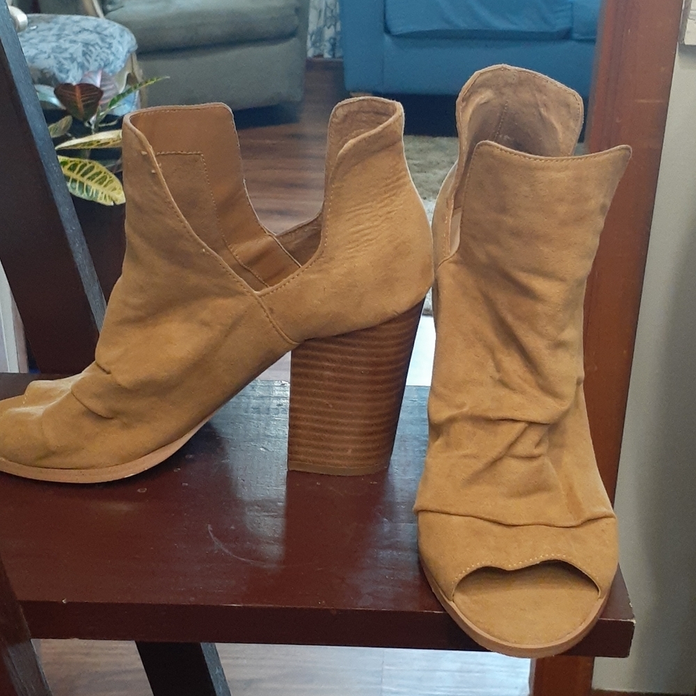 Women booties